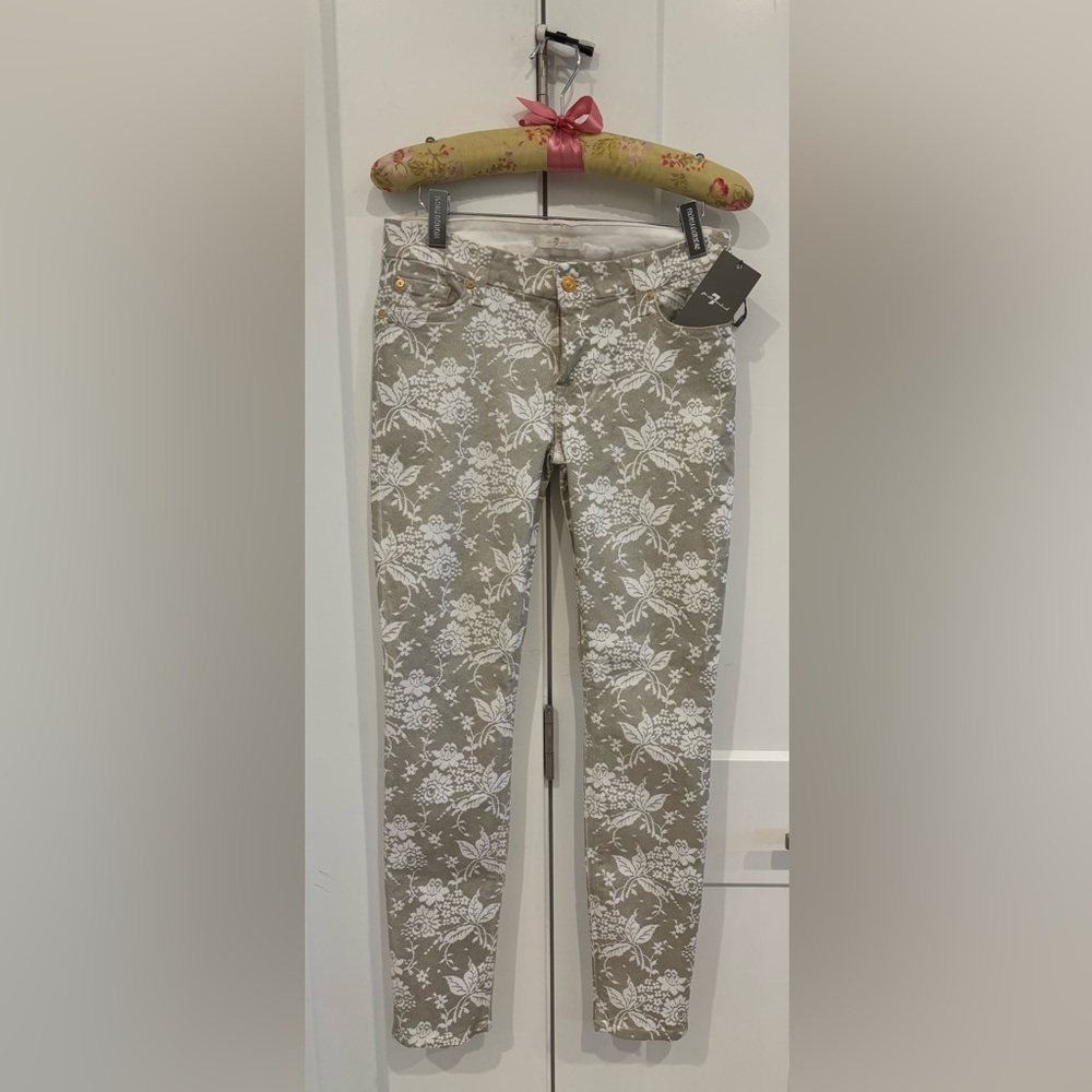 7 For All Mankind Metallic Floral Patterned Women's Skinny Jeans. Size 29